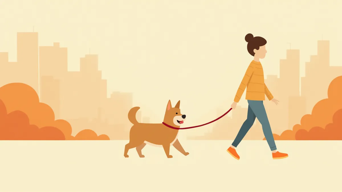 보호자 옆에서 느슨한 목줄 상태로 걷는 강아지